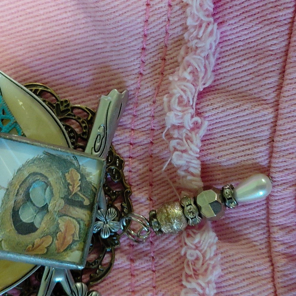 Artisan Bird Brooch - Picture 5 of 6